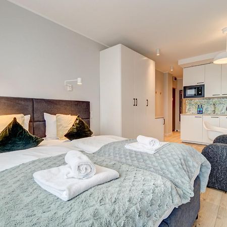 Apartament Z Widokiem Na Port - Visitopl Swinoujscie Bagian luar foto