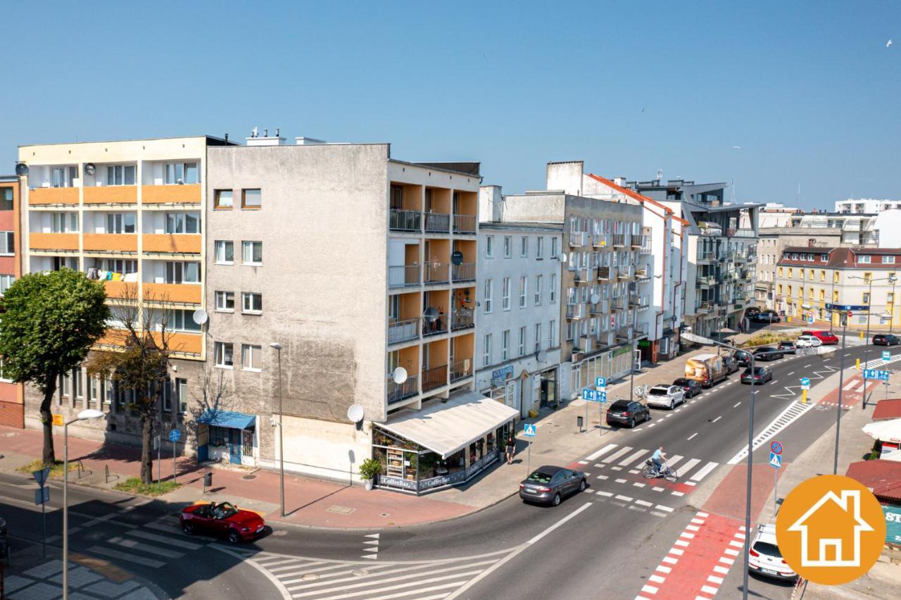 Apartament Z Widokiem Na Port - Visitopl Swinoujscie Bagian luar foto