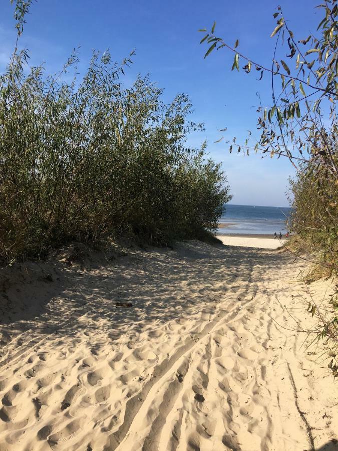 Apartament Z Widokiem Na Port - Visitopl Swinoujscie Bagian luar foto